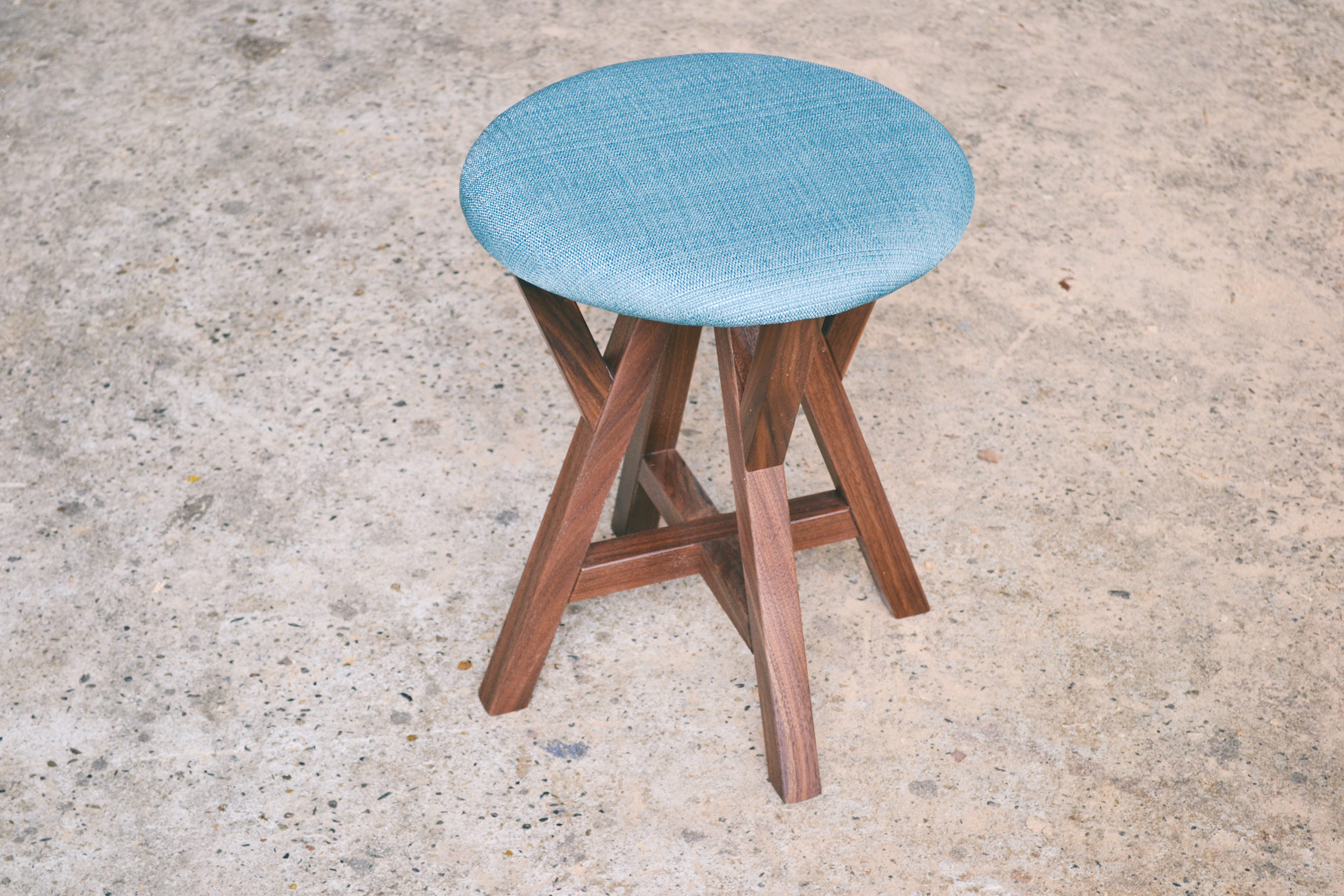 ファブリックスツール ファブリックスツール / 家具 - Out Mount furniture